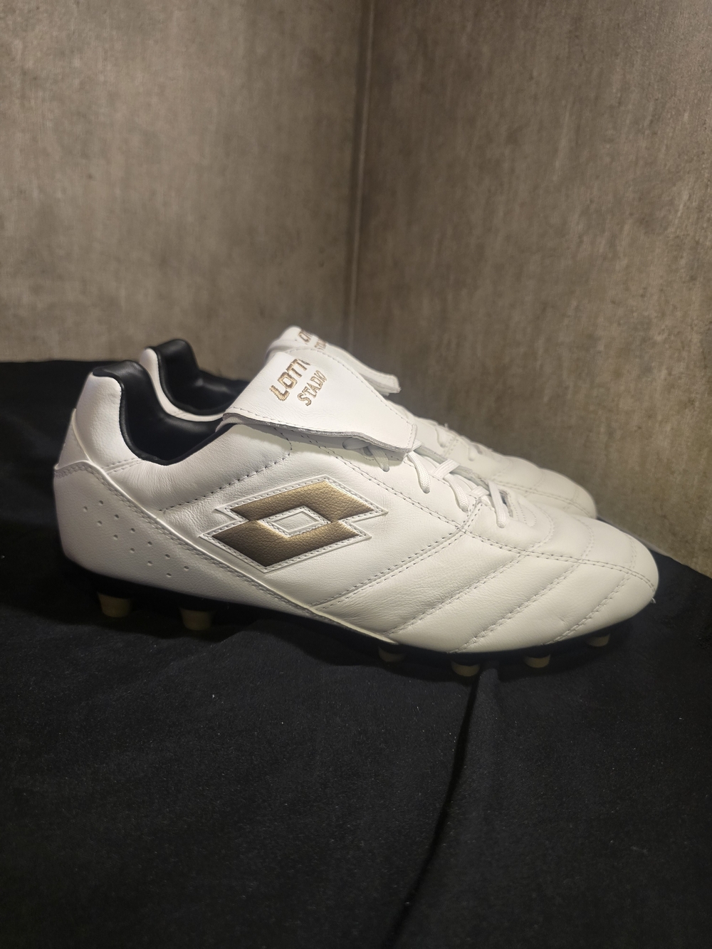 Lotto Stadio 200 IV FG Soccer Cleats